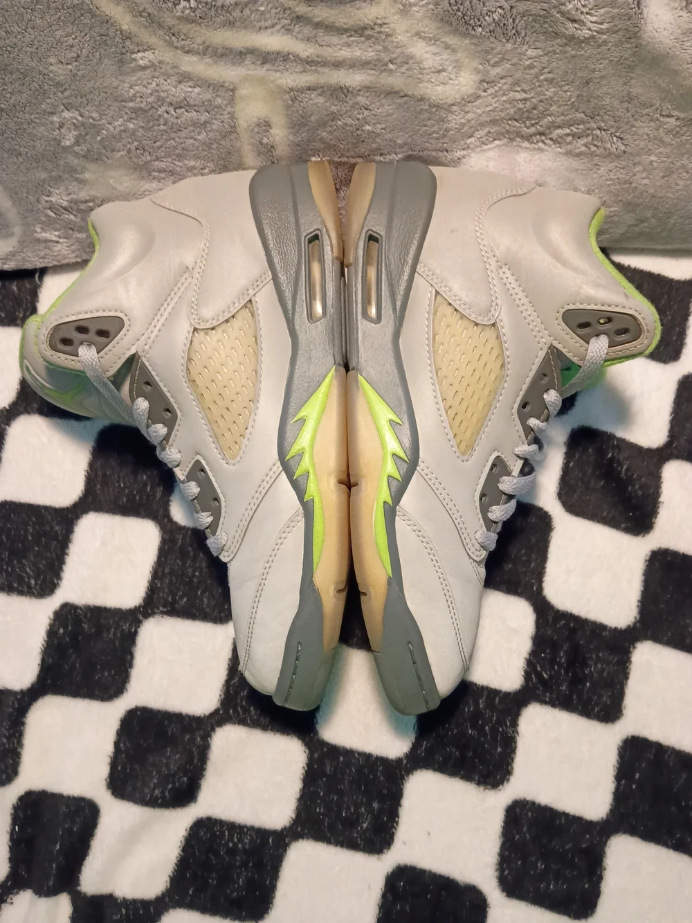 Air Jordan 5 Retro GS Green Bean Grey Silver DQ3734-003 Size 6.5Y Women’s 8